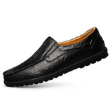 2020 New Genuine Leather Men Casual Shoes Luxury Brand Mens Loafers Moccasins Breathable Slip on Black Driving Shoes Big Size 47