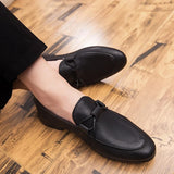 Tassel loafers slip on Pattern Leather Shoes men Casual Loafers outdoor Men's Business Shoes men Formal party Dress Shoes