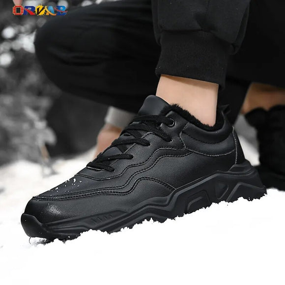 Black Men Shoes Artificial Leather Lightweight Soft Comfortable Men Casual Shoes Warm Fur Winter Cotton Shoes Non-slip Sneakers