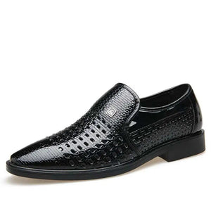 2023 Holes Summer Men's Shoes Soft Leather Formal Shoes Men Flats Pointed Toe Social Mens Dress Shoes Oxford Breathable Footwear