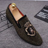New Men Leather Casual Shoes Luxury Design Pointed Toe Party Dress Shoes Street Trend Slip-on Rhinestone Crown Loafers