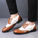 2023 Luxury Men Formal Business Brogue Shoes Men's Dress Shoes Casual Leather Shoes Male Oxford Shoes for Men Designer Shoes