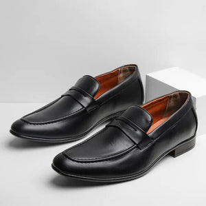 2023 Fashion Classic Men Loafers slip on Classic British Style Casual Dress Shoes leather Comfy Drive Boat Shoes