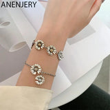 ANENJERY Fashion Retro Daisy Flower Bracelet Silver Color Link Chain Adjustale Bracelet Gift Party Jewelry for Women Men S-B410