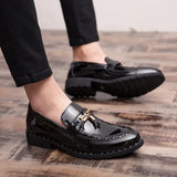 Fashion Pointed Men Dress Shoes Plus Size 47 Tassel Design Party Men Golden Shoes Comfortable Withoutlace Mens Leather Loafers
