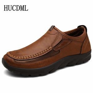 Men Casual Shoes Lightweight Soft Sole Comfortable Slip-On Leather Shoes Men Loafers Moccasins Driving Shoe Big Size 39-48