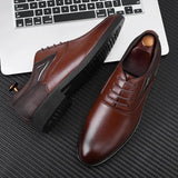 Pointed Toe Business Dress Shoes Men Business Casual Leather Shoes Men Shoes Low Top Soft Sole Fashion British Men Shoes The New