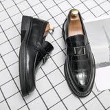 Luxury Brand Designer Leather Pointed Toe Office Fashion Men Business Oxford Dress Loafers Black Breathable Formal Wedding Shoes