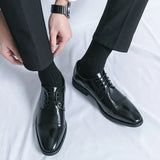 Men Leather Shoes Italian New Business Dress Shoes Luxury Fashion Casual Shoes High Quality Black Classic Gentleman Wedding Shoe
