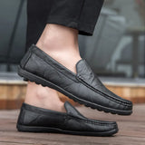 Genuine Leather Men Shoes Casual Luxury Brand Men Loafers Italian Moccasins Breathable Slip on Men Driving Shoes Chaussure Homme