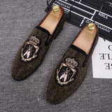 New Men Leather Casual Shoes Luxury Design Pointed Toe Party Dress Shoes Street Trend Slip-on Rhinestone Crown Loafers
