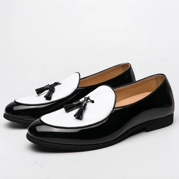 Man Tassel Loafers Party Fashion Black White Wedding Slip-On Shoes Dress Daily Leather Round Toe Solid Color Casual shoes
