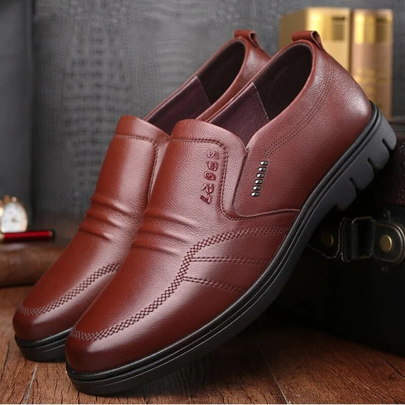 Men's Leather Shoes Loafers Casual Shoes Non-slip Sneakers Male Dress Shoes Light Breathable Flats Summer Comfortable Footwear