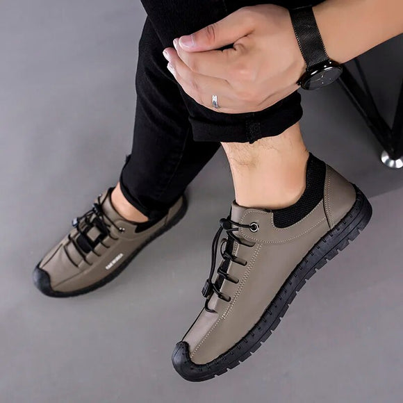 2023 Mens Casual Shoes Waterproof Casual Small Leather Shoes Elastic Rubber Flat Heel Casual Leather Men Shoe Loafers Men