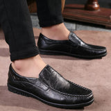 Leather casual shoes Genuine Leather Men Casual Shoes 2023 Mens Loafers Moccasins Breathable Slip on Black Driving Shoes Plus