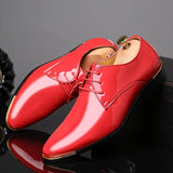 Big Size New Shoes for Men Patent Leather Casual Shoes Fashion Retro Pointed Toe Dress Shoes Comfortable Leather Wedding Shoes