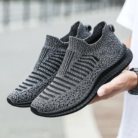 New Fashion Sneakers Men's Breathable Trendy Style Spring Summer Men's Sneakers Mesh Fabric Slip on Outdoor Men's Shoes