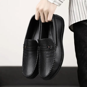 New White Black Leather Men Casual Shoes Luxury Brand Formal Dress Shoes Designer Men Loafers Breathable Slip on Driving Shoes