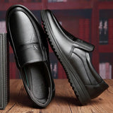 Men's Leather Shoes Business Casual Patent Leather Shoe Breathable Soft Bottom Middle-Aged and Elderly Dad Dress Shoes Men