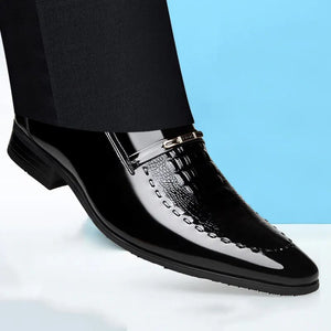 New 2023 Men's PU leather shoes new crocodile pattern man patent leather business shoes toe tips men dress shoes big size 38-48