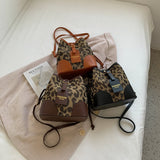 2021 New Winter Leopard Print Bucket Bag Ladies Shoulder Bag Retro Fashion Messenger Bag Drawstring Simple Small Bag