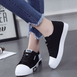 Women Flat Cartoon Canvas Shoes  New Summer White Lace Up Student Board Shoes Ladies Casual Shoes Female Sneakers
