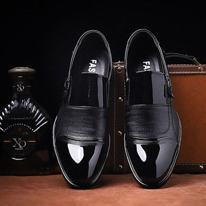 2020 New Men Fashion Slip On Dress Shoes Oxford Business Dress Elegant Formal Wedding Shoes Classic Leather Men's Suits Shoes
