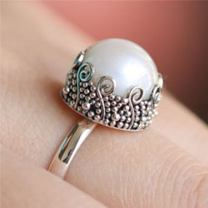 Classic Vintage Pearl Ring Bohemia Jewelry for Women Gothic Wedding Engagement Luxury Ring  Female Friend Gift