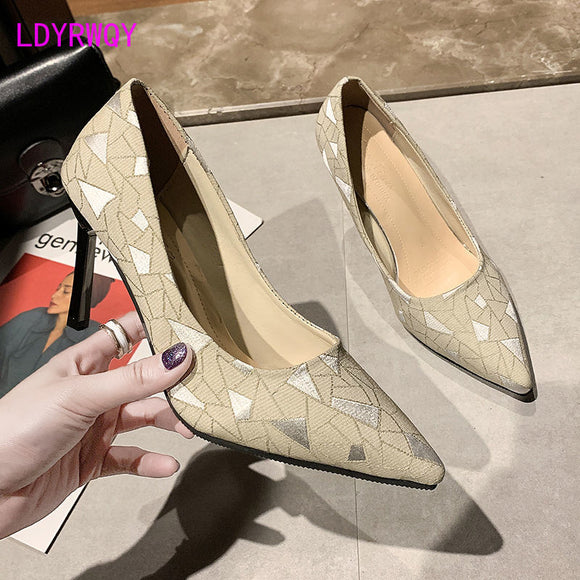 High heels women's 2021 spring and autumn new Korean version of the wild large size stiletto rhinestone heel black single shoes