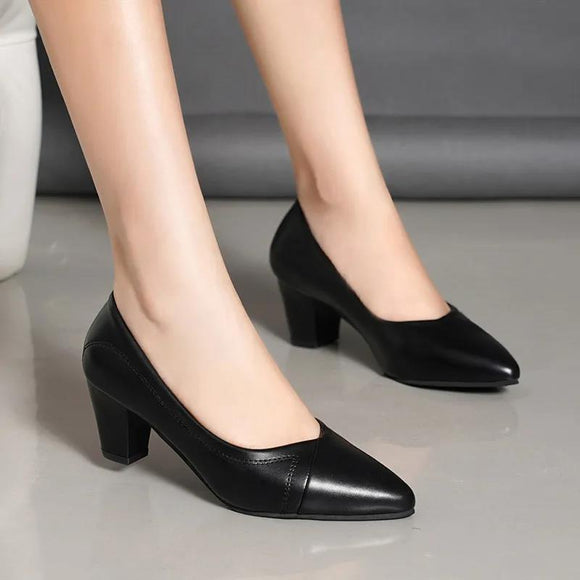 Lady Fashion Sweet Red Slip on Square Heel Pumps for Office Women Classic Black Pu Leather Heel Shoes Zapatos De Mujer G9016