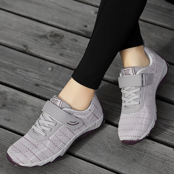 2022 Ladies Sneakers Light Breathable Flat Wear Resisted Anti-Slippery Basket Vulcanized Shoes Women Comfort Casual Shoes Velcro